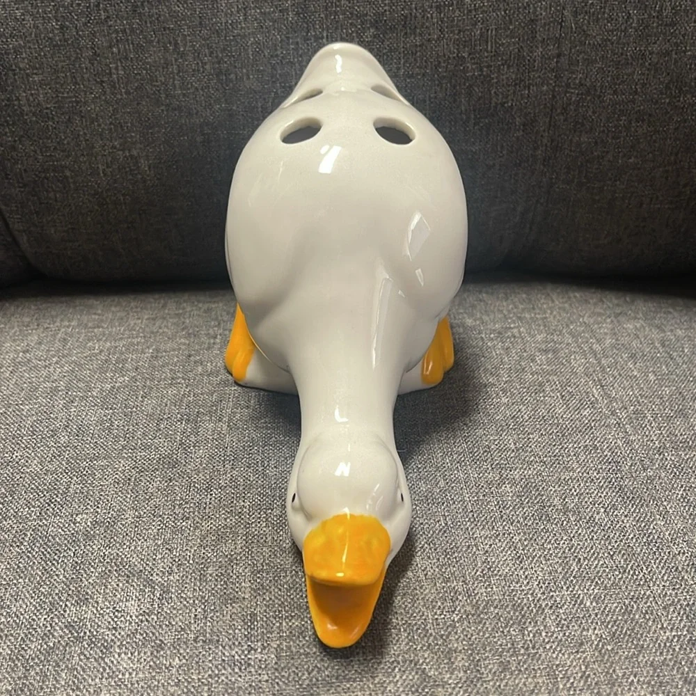 Vintage Quacking Duck Toothbrush Holder